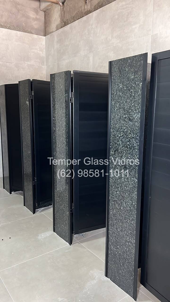 Portas de Alumínio e Vidro - Temper Glass Vidros Goiânia